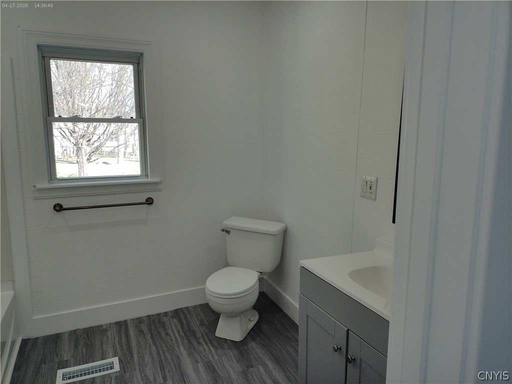 9606 Lincoln Avenue Remsen, NY 13438 - Photo 43 of 48 2nd floor full bath 9' x 9'