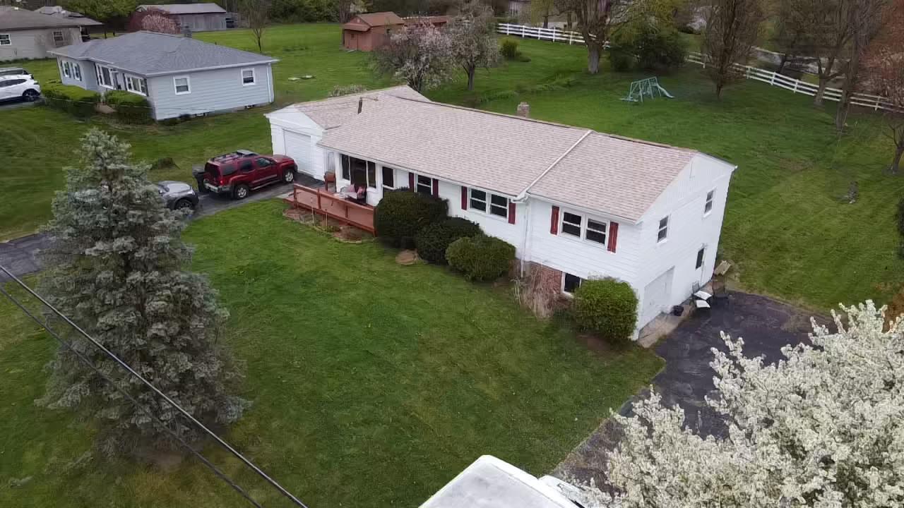 3502 Behymer Road Cincinnati, OH 45245 - Photo 2 of 43 IMG_3667