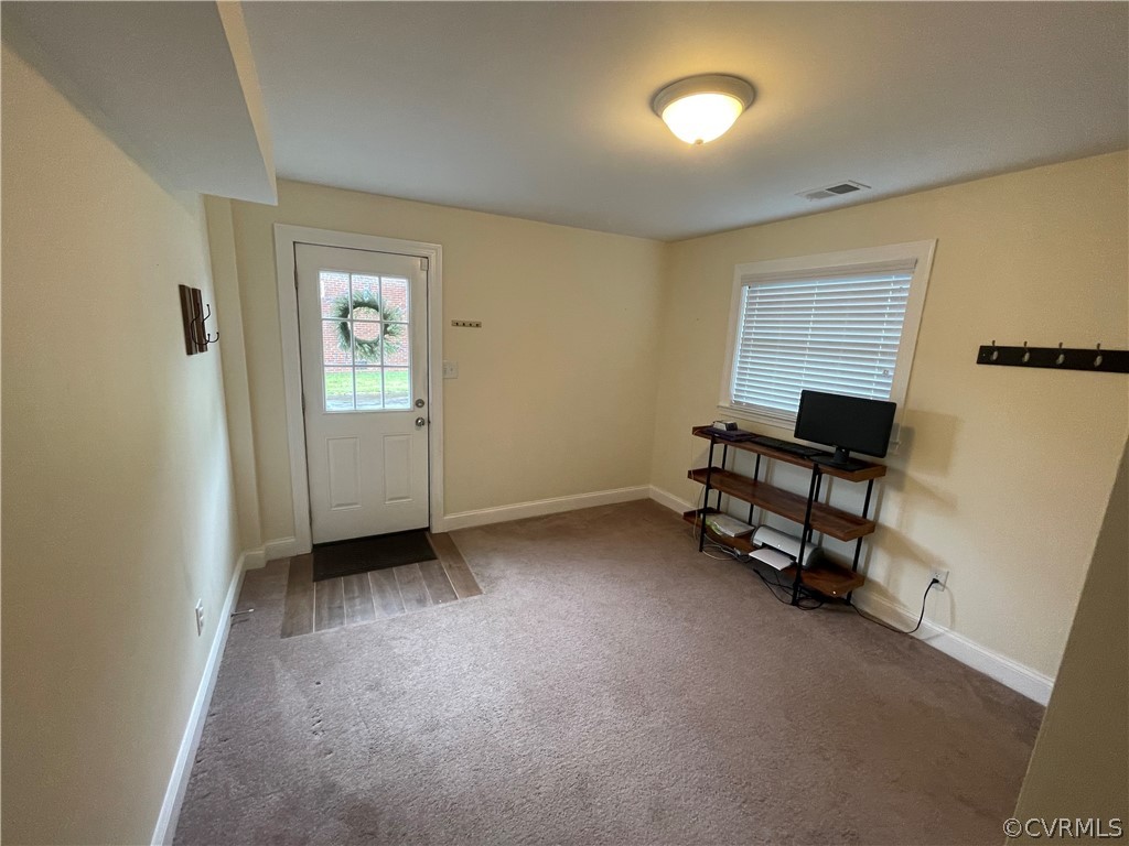 10002 Timber Road Henrico, VA 23228 - Photo 23 of 40 Gallery Image 23