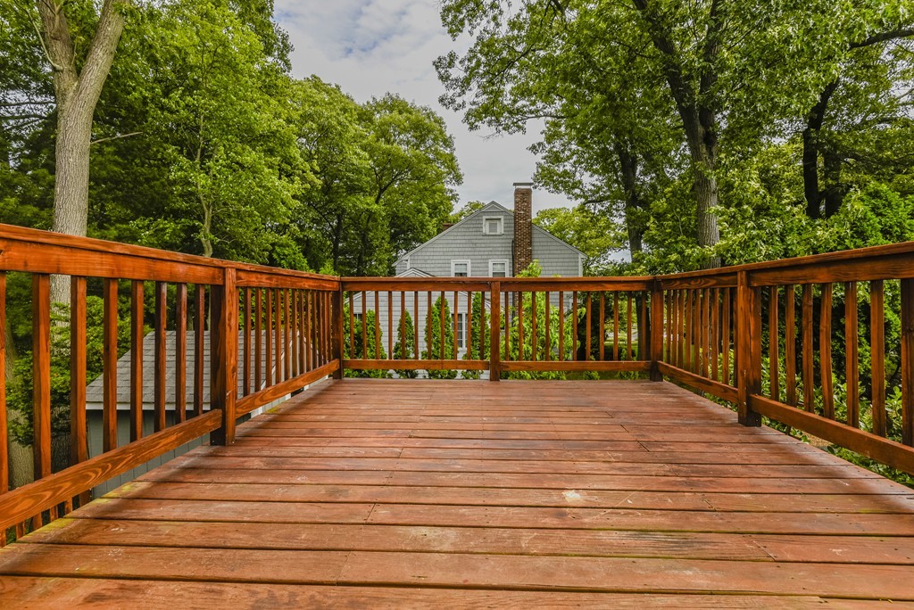 184 Vincent Road Dedham, MA 02026 - Photo 23 of 29 Gallery Image 23