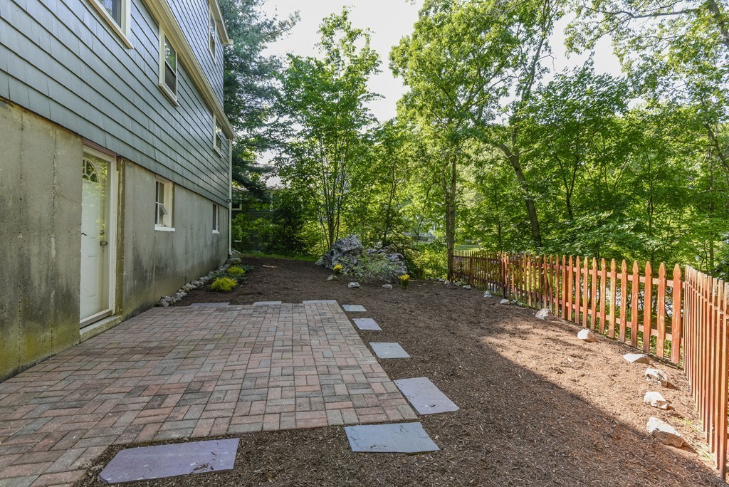 184 Vincent Road Dedham, MA 02026 - Photo 25 of 29 Gallery Image 25