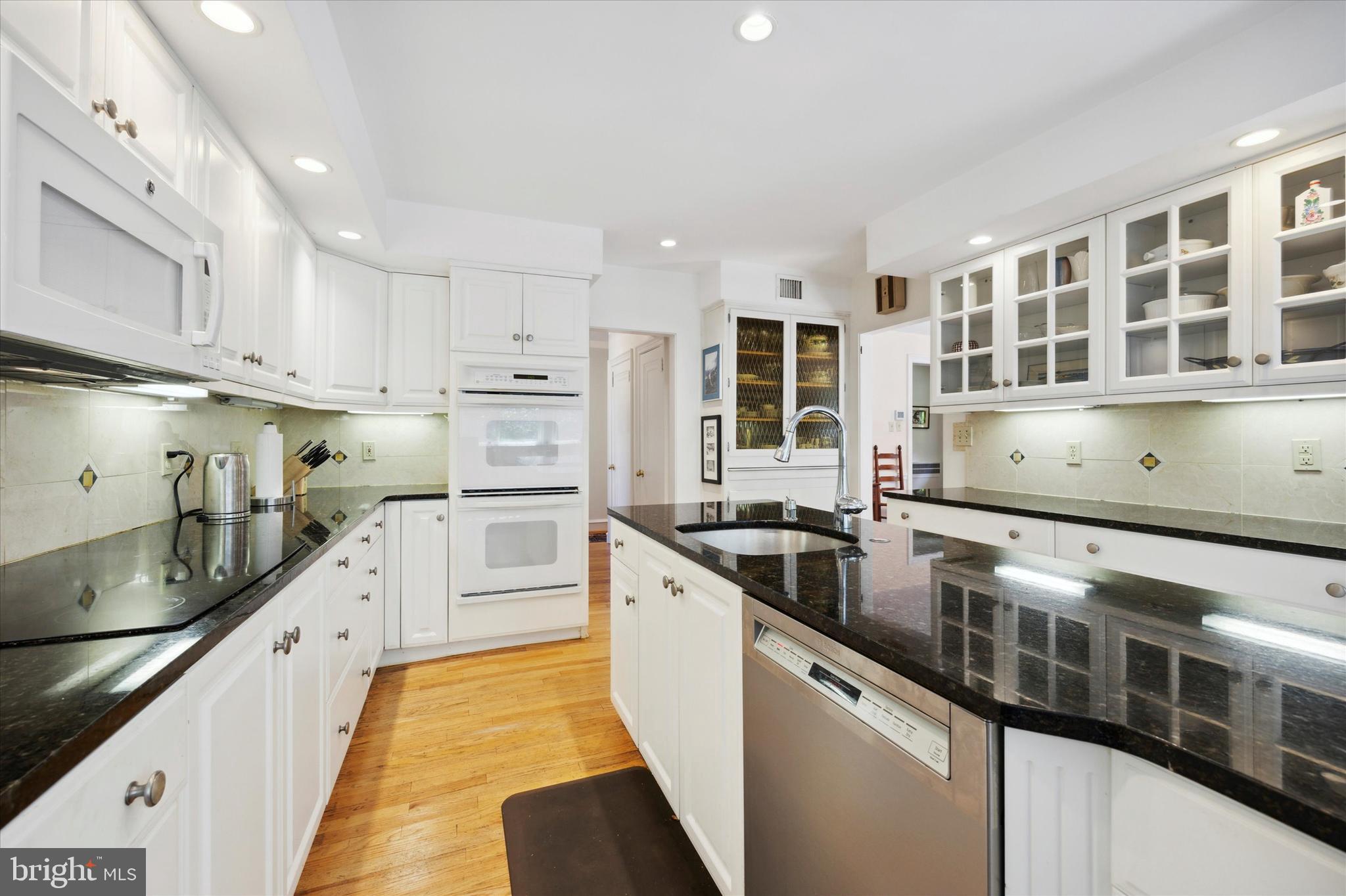 352 Woodley Road Merion Station, PA 19066 - Photo 20 of 55 Gallery Image 20