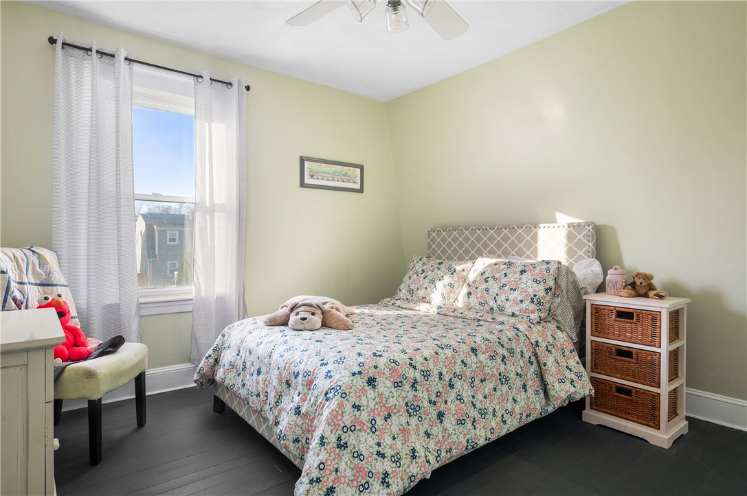 36 England Street Cumberland, RI 02864 - Photo 20 of 39