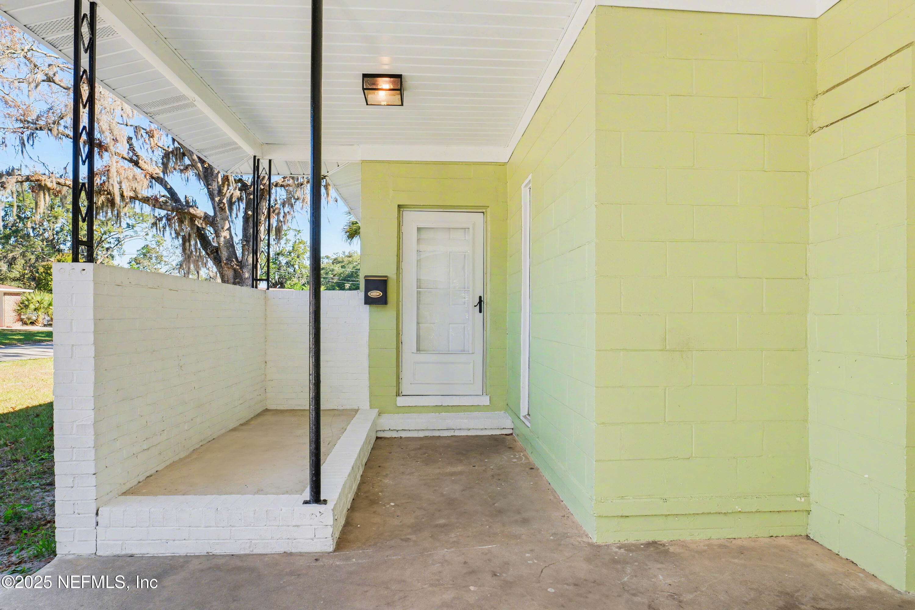 10640 Hemming Road Jacksonville, FL 32225 - Photo 43 of 46 a view of a small space