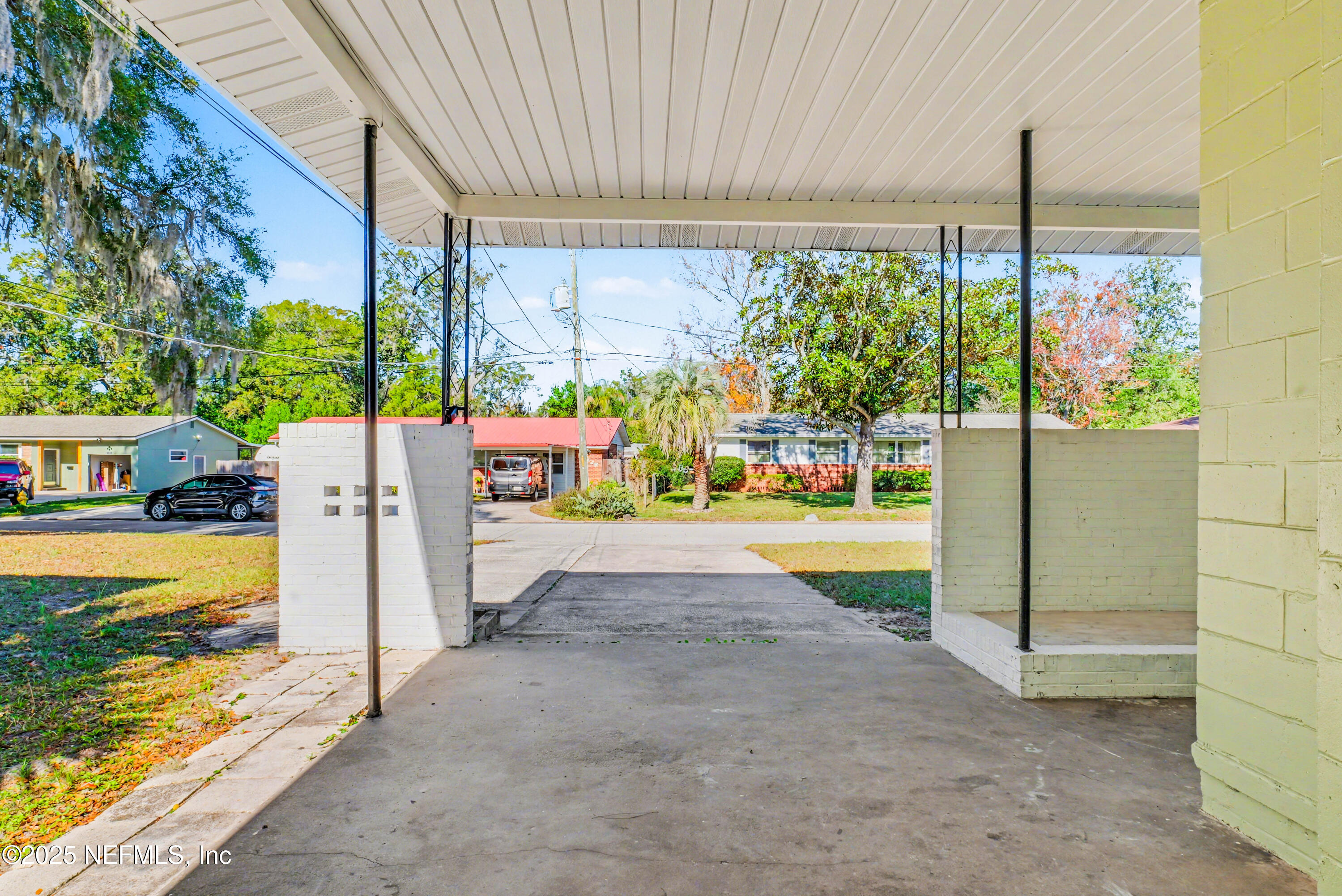 10640 Hemming Road Jacksonville, FL 32225 - Photo 45 of 46 a view of parking area