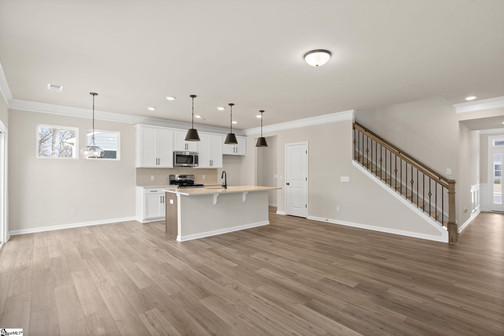 652 Columbus Circle Simpsonville, SC 29680 - Photo 9 of 27