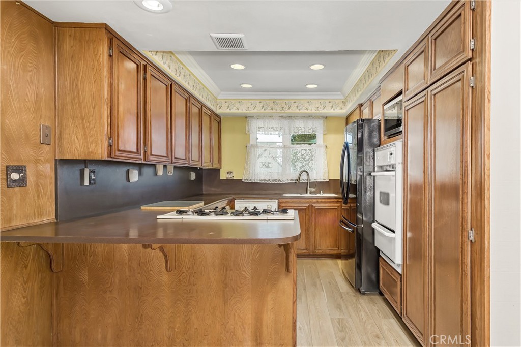 775 Huston Drive Riverside, CA 92507 - Photo 12 of 43