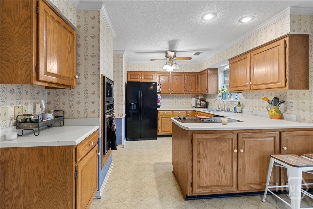 1226 Dunlevie Road Allenhurst, GA 31301 - Photo 9 of 25 Kitchen