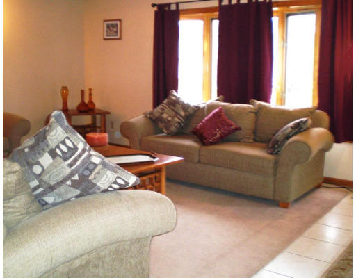 19 James Tighe Road, Unit 19 Randolph, MA 02368 - Photo 3 of 21 Gallery Image 3