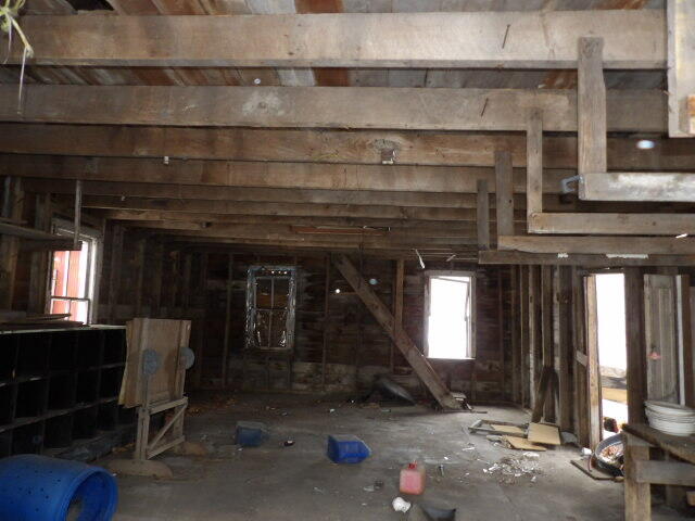 13985 South 42nd Street Fulton, MI 49052 - Photo 8 of 23 100_0339