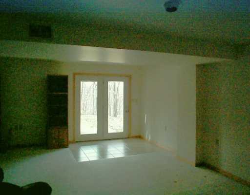 3185 Tuscarawas Road Beaver, PA 15009 - Photo 8 of 8 Den/Family/Great Room.