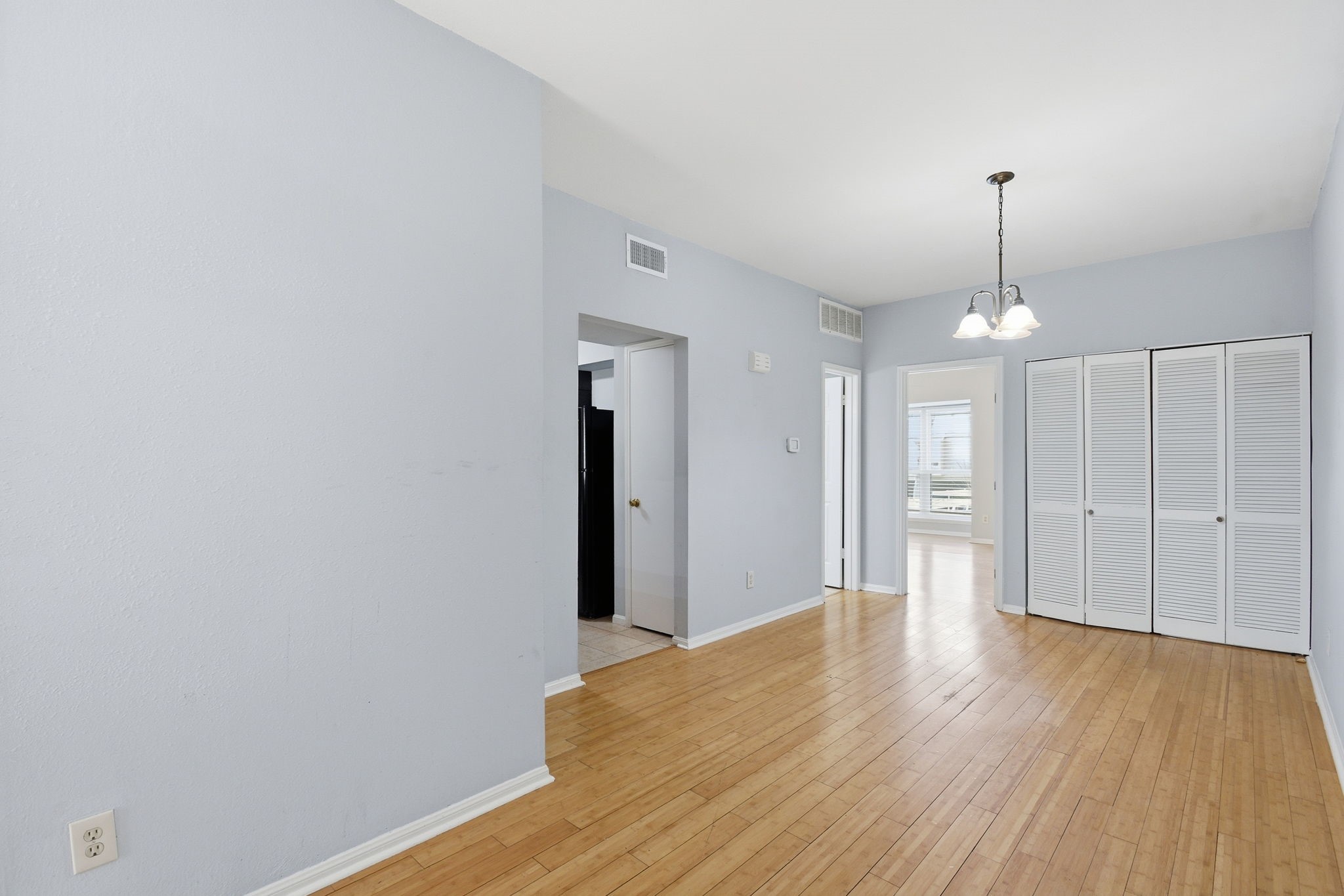 2100 Tanglewilde Street, Unit 576 Houston, TX 77063 - Photo 16 of 28