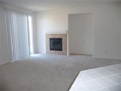 1061 San Ramon Avenue Madera, CA 93637 - Photo 3 of 11 Gallery Image 3