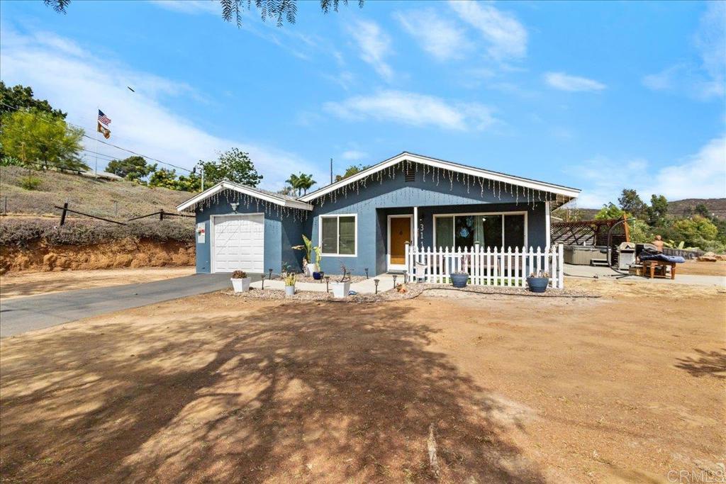 3113 Pine Lane Spring Valley, CA 91978 - Photo 9 of 13 Gallery Image 9