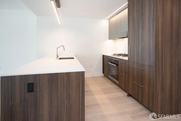 $6,100 | 280 Spear Street, Unit 28F, San Francisco, CA 94105
