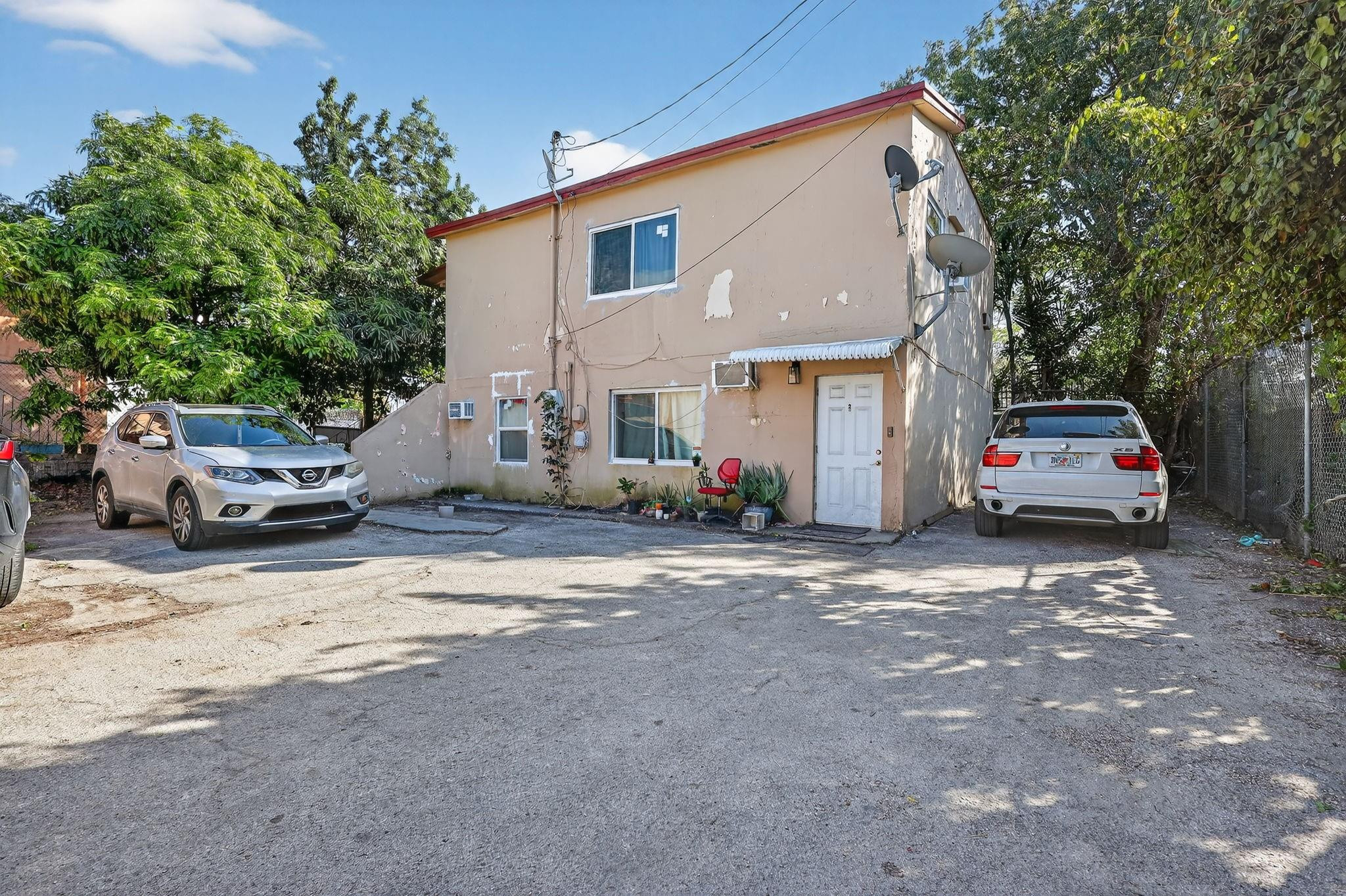 2168 Northwest 28th Street Miami, FL 33142 - Photo 3 of 31 Photo 3