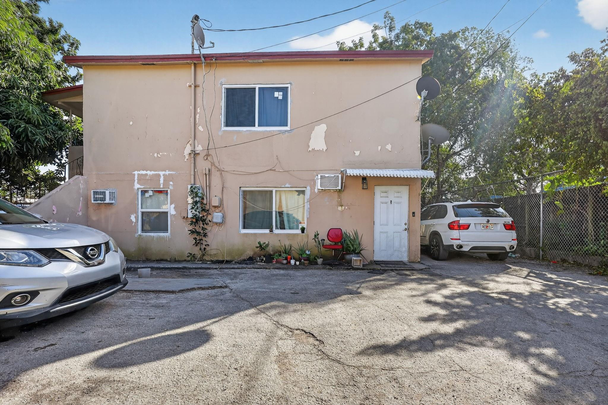 2168 Northwest 28th Street Miami, FL 33142 - Photo 4 of 31 Photo 4