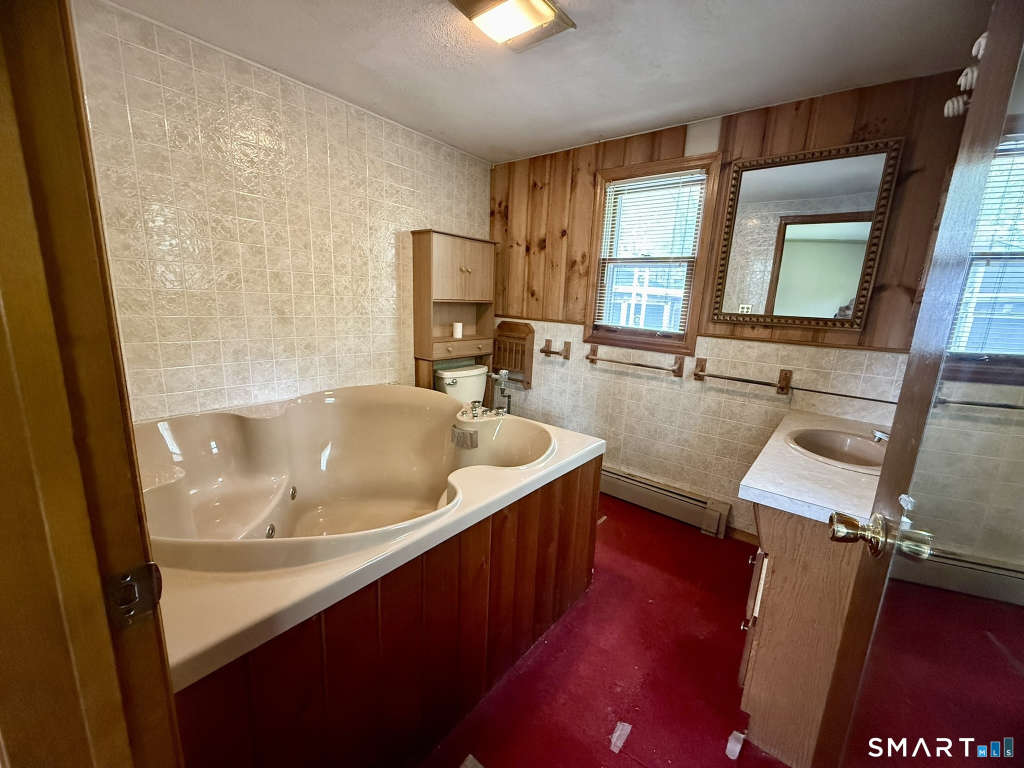 403 Woodtick Road Waterbury, CT 06705 - Photo 17 of 23