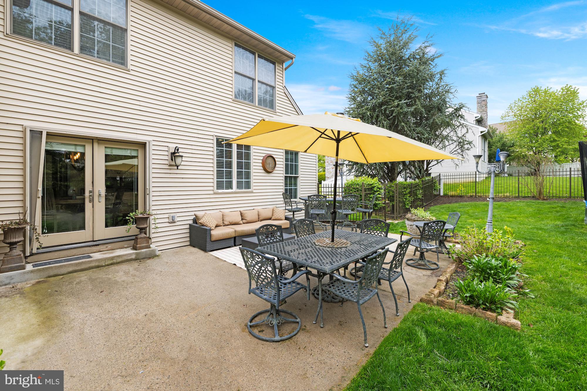 1070 Windsor Road Mechanicsburg, PA 17050 - Photo 7 of 79