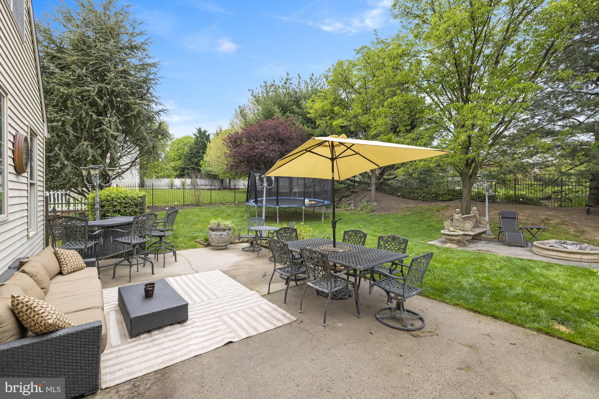 1070 Windsor Road Mechanicsburg, PA 17050 - Photo 8 of 79