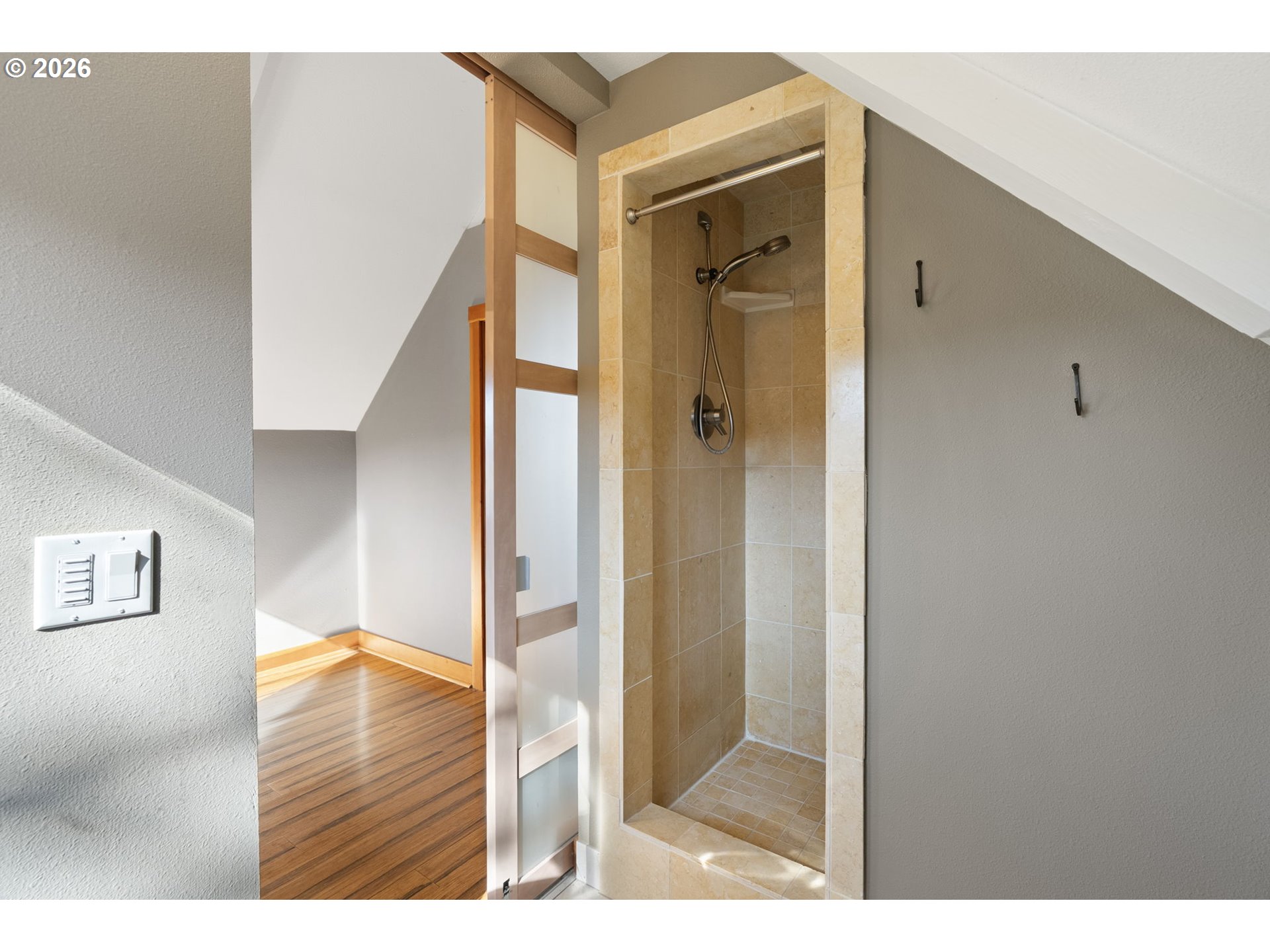 3225 Thomsen Road Hood River, OR 97031 - Photo 28 of 48