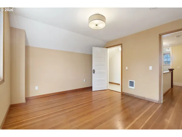 $845,000 | 3225 Thomsen Road, Hood River, OR 97031