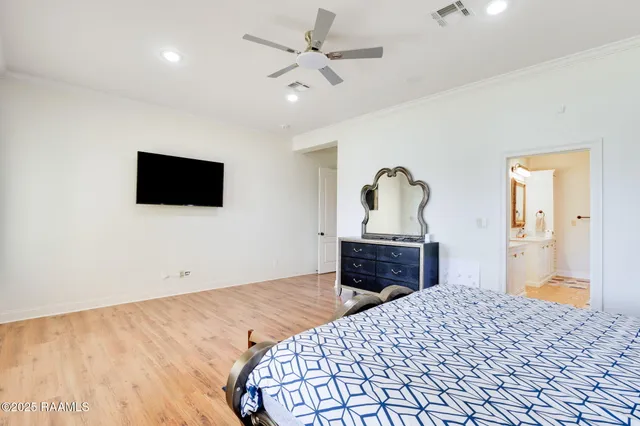 $740,000 | 105 Woodbine Drive, Lafayette, LA 70503