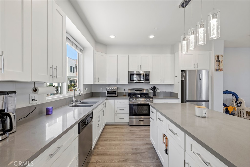 7960 Telegraph Road Downey, CA 90240 - Photo 16 of 59