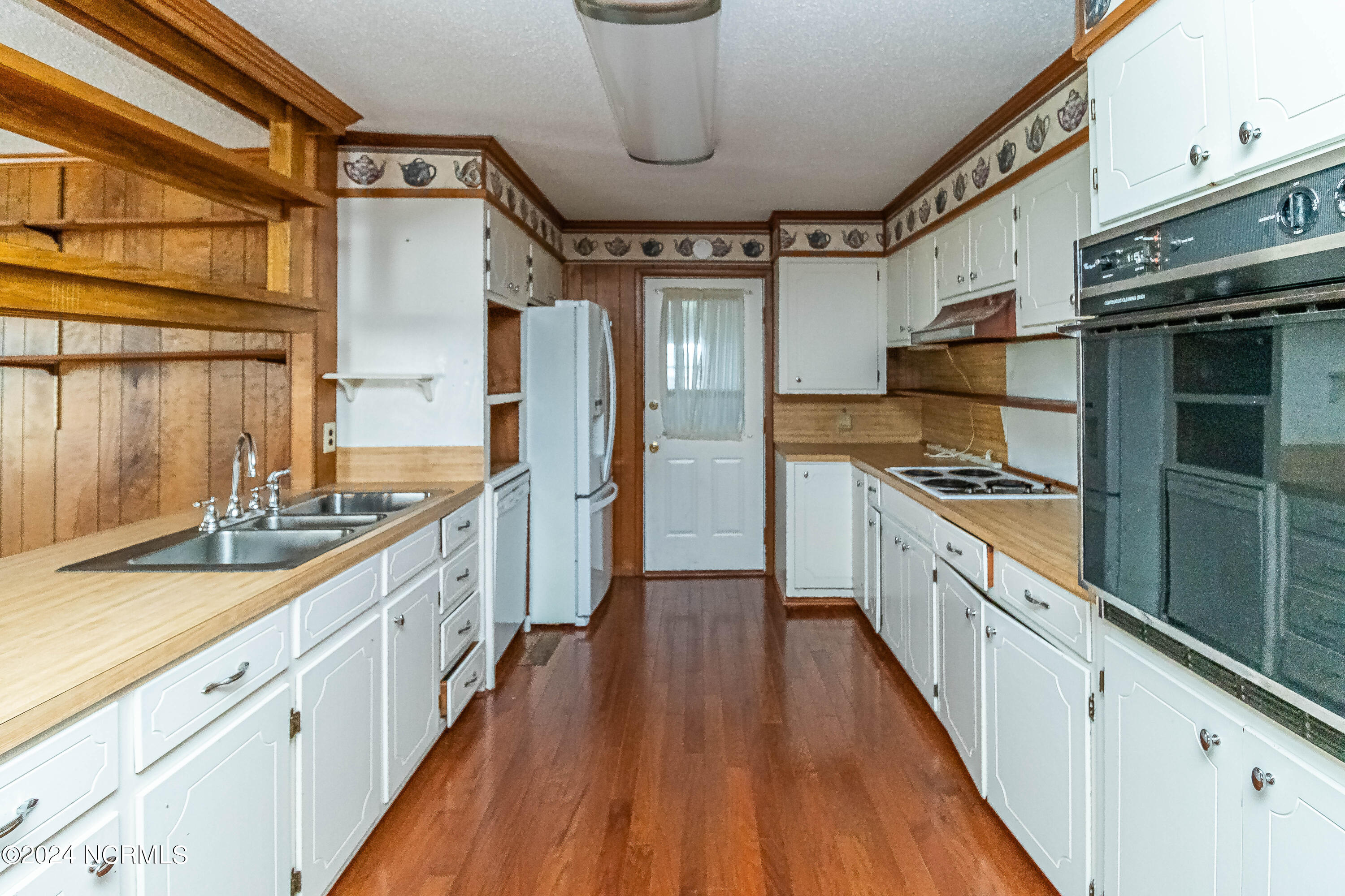 135 Dale Road Mount Olive, NC 28365 - Photo 11 of 33 IMG_0988