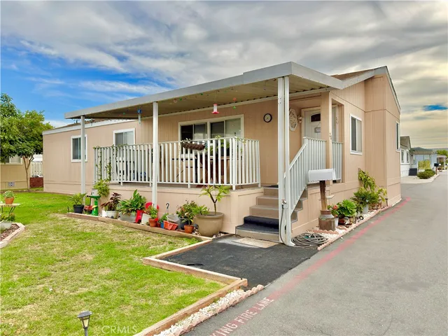 $180,000 | 28 Walnut, Unit 28, Anaheim, CA 92801