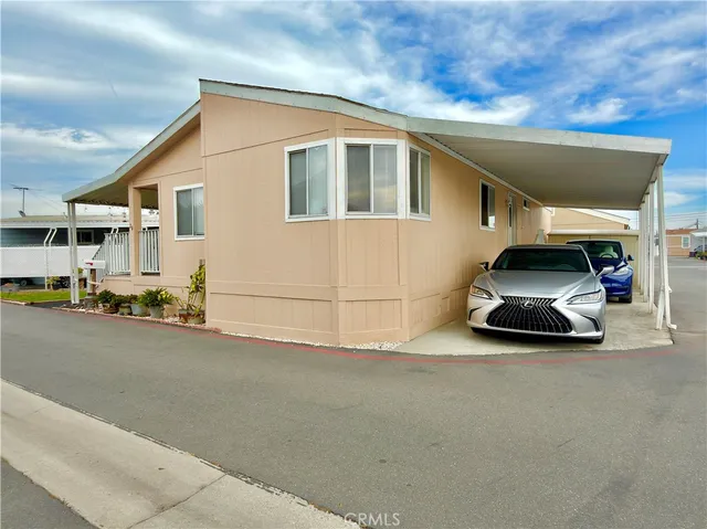 $180,000 | 28 Walnut, Unit 28, Anaheim, CA 92801