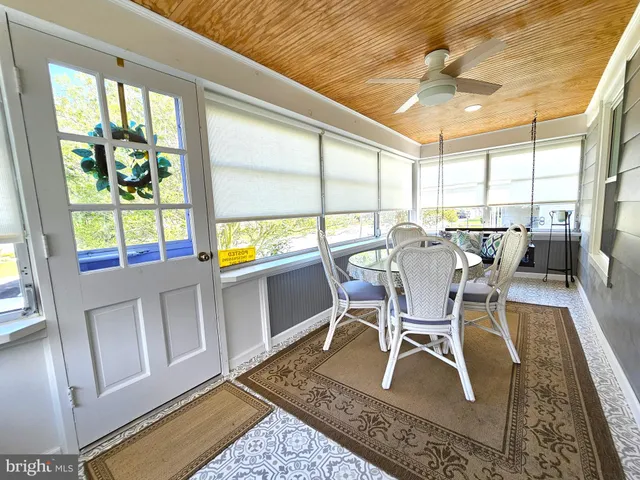 $1,700 | 407 Myrtle Street, Crisfield, MD 21817