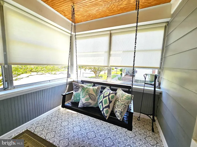 $1,700 | 407 Myrtle Street, Crisfield, MD 21817