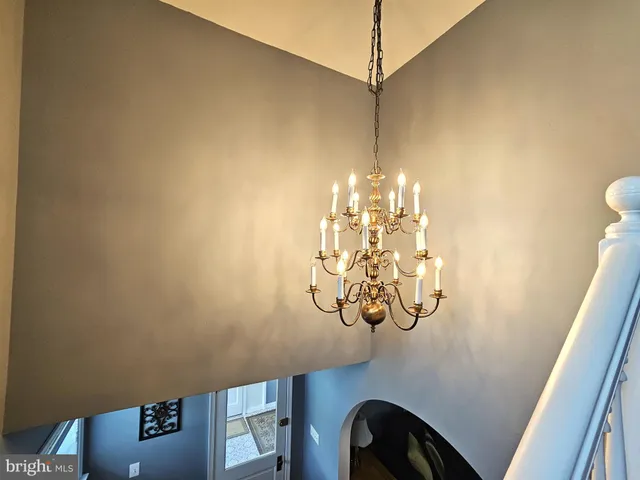 $1,700 | 407 Myrtle Street, Crisfield, MD 21817