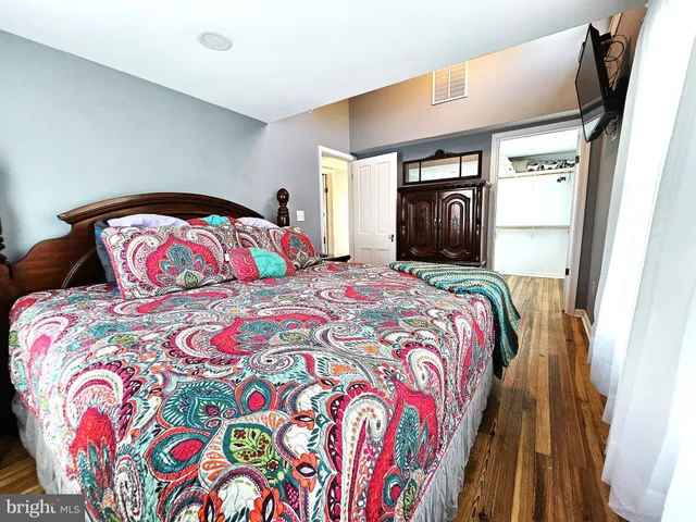 $1,700 | 407 Myrtle Street, Crisfield, MD 21817