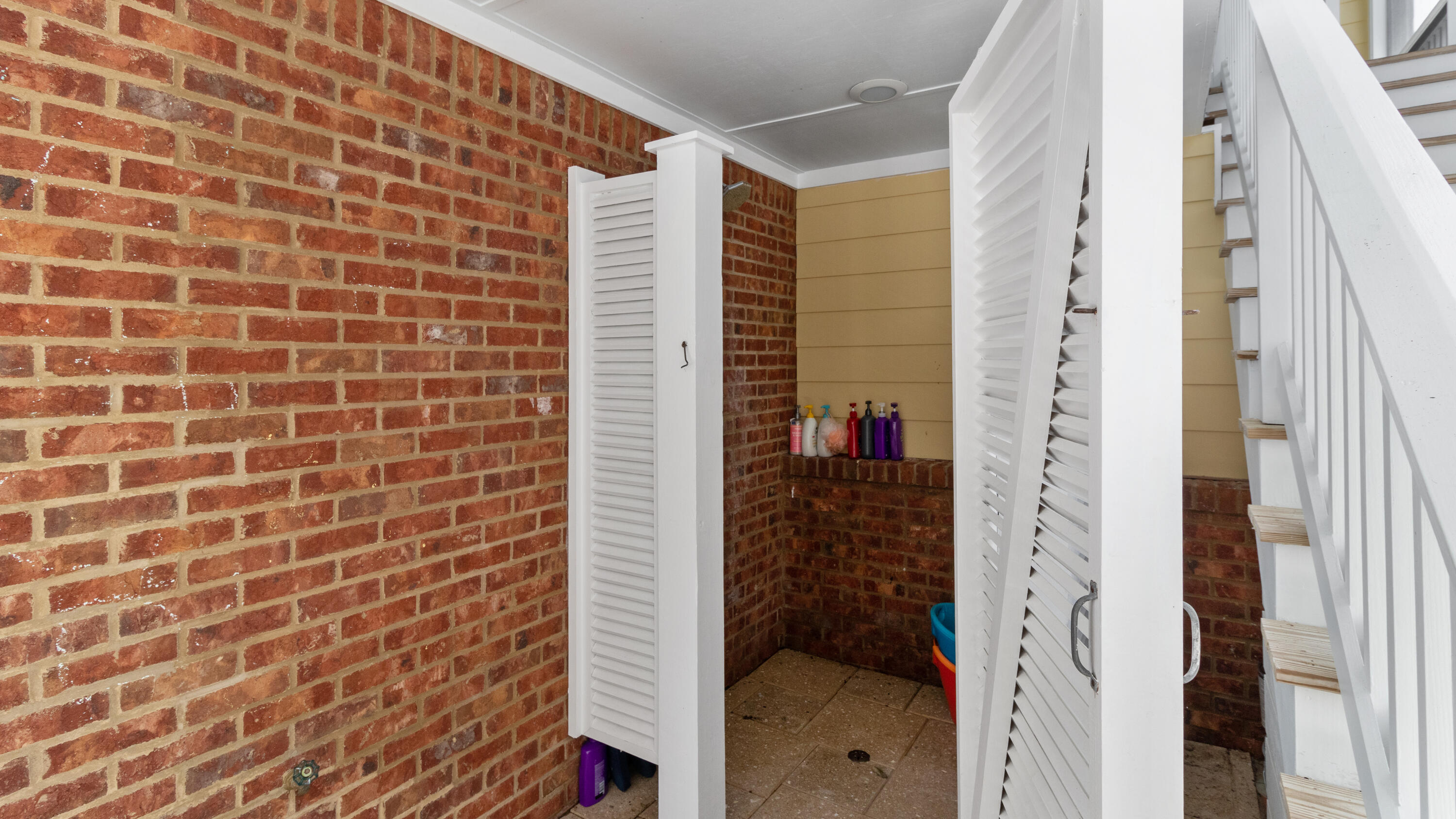 153 Okeechobee West Santa Rosa Beach, FL 32459 - Photo 58 of 85 Outdoor Shower