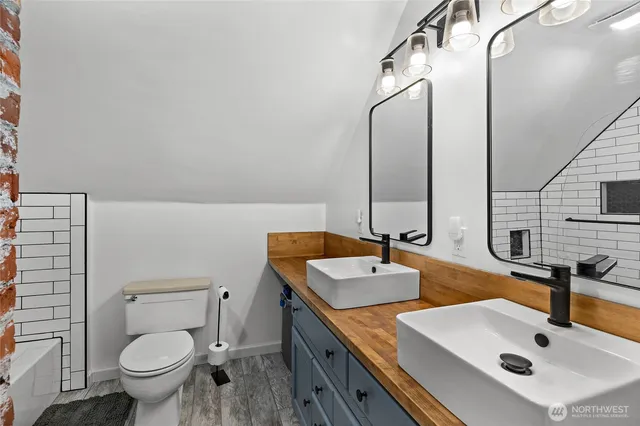 $599,000 | 722 South A Street, Roslyn, WA 98941