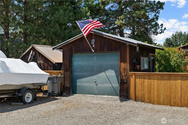 $599,000 | 722 South A Street, Roslyn, WA 98941