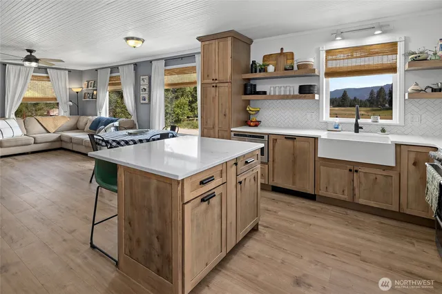 $599,000 | 722 South A Street, Roslyn, WA 98941