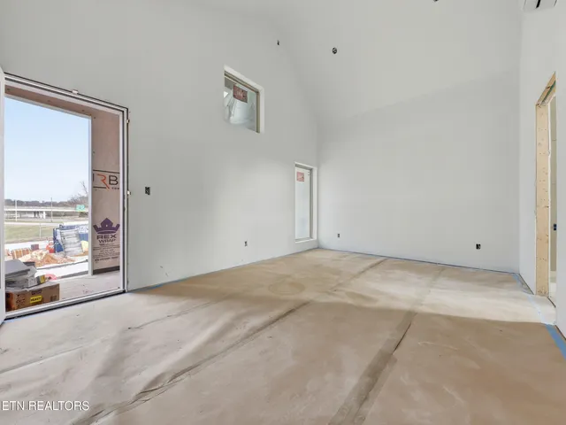 $272,500 | 2604 Sevier Avenue, Unit 102, Knoxville, TN 37920