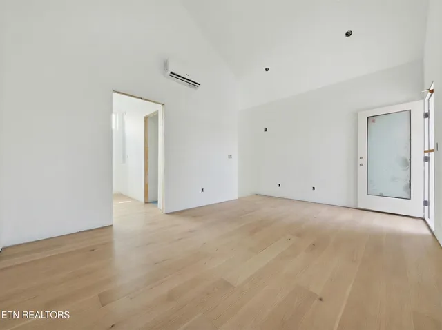 $272,500 | 2604 Sevier Avenue, Unit 102, Knoxville, TN 37920