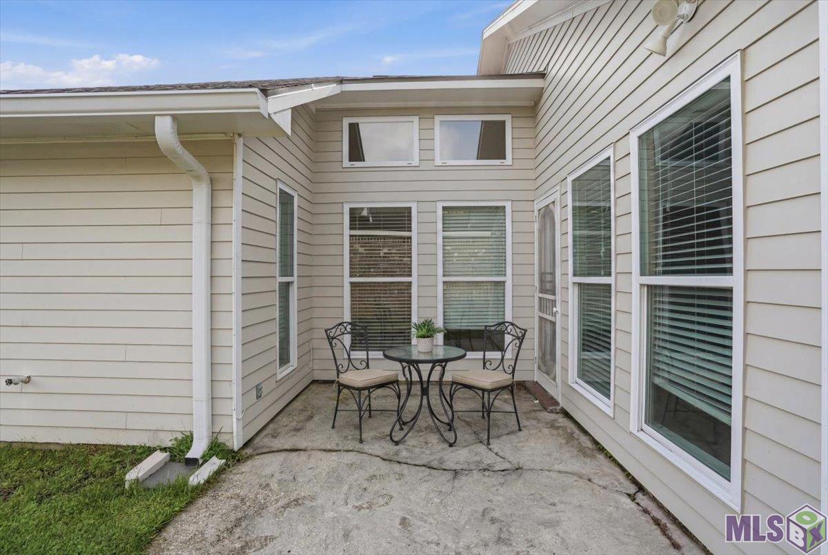 2054 Pecan Ridge Avenue Baton Rouge, LA 70816 - Photo 14 of 15