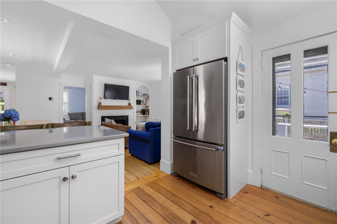 36 2nd Street Newport, RI 02840 - Photo 13 of 28