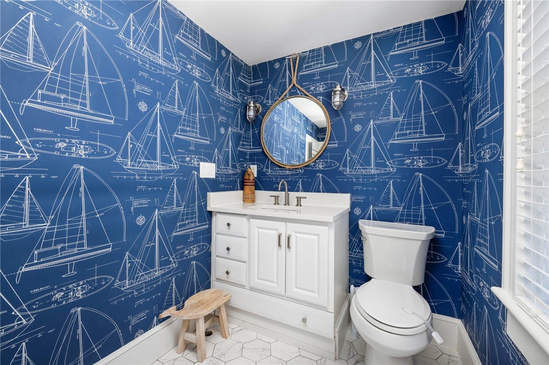 36 2nd Street Newport, RI 02840 - Photo 14 of 28