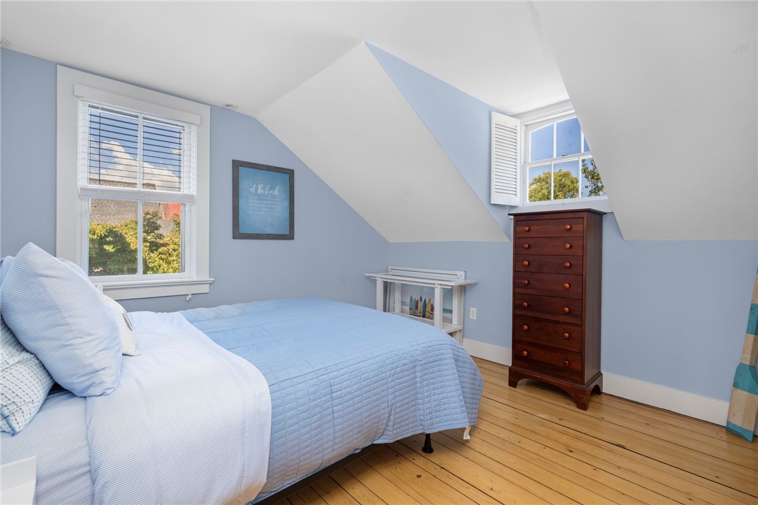 36 2nd Street Newport, RI 02840 - Photo 16 of 28