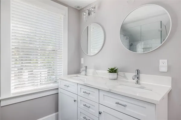 $3,750 | 36 2nd Street, Newport, RI 02840