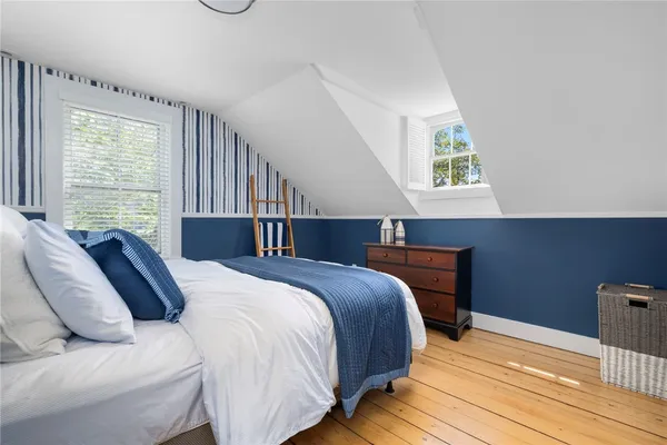 $3,750 | 36 2nd Street, Newport, RI 02840