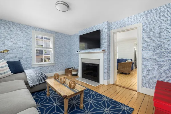 $3,750 | 36 2nd Street, Newport, RI 02840