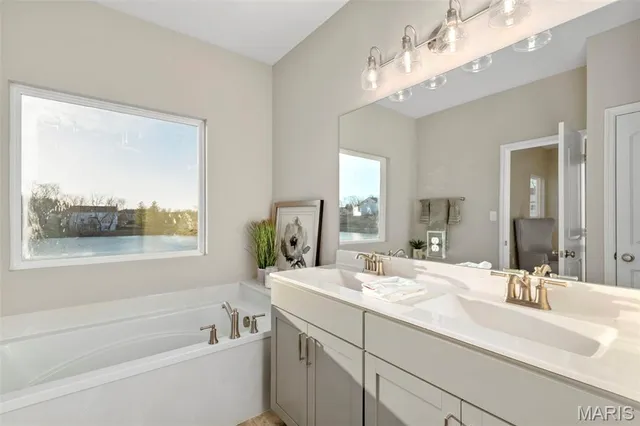 $464,616 | 308 Osprey Court, Lake St. Louis, MO 63367