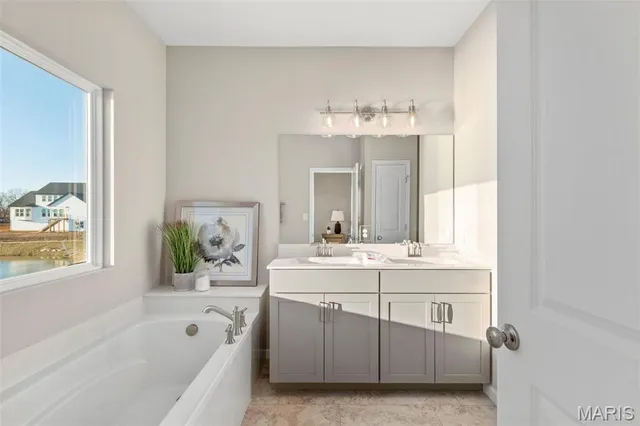 $464,616 | 308 Osprey Court, Lake St. Louis, MO 63367